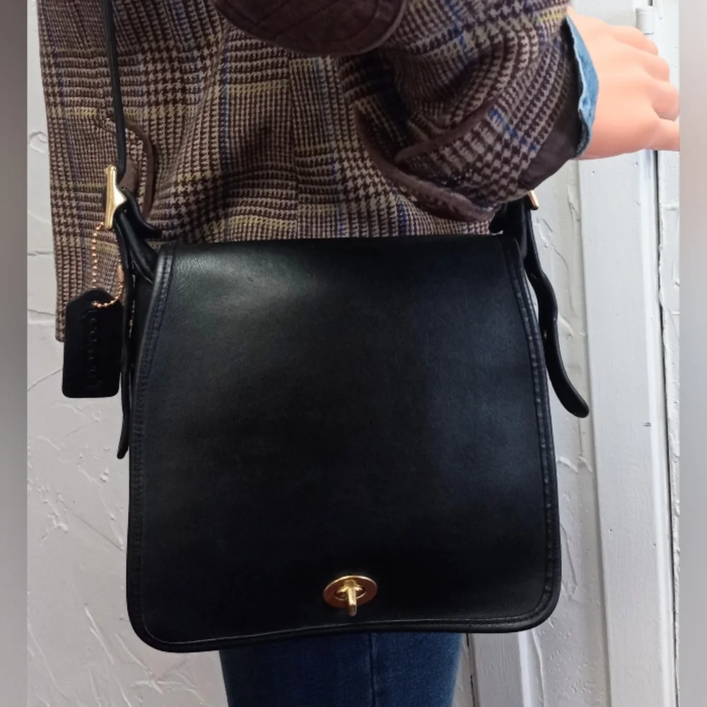Coach Legacy 1991, Companion Flap Crossbody, Syle #9715